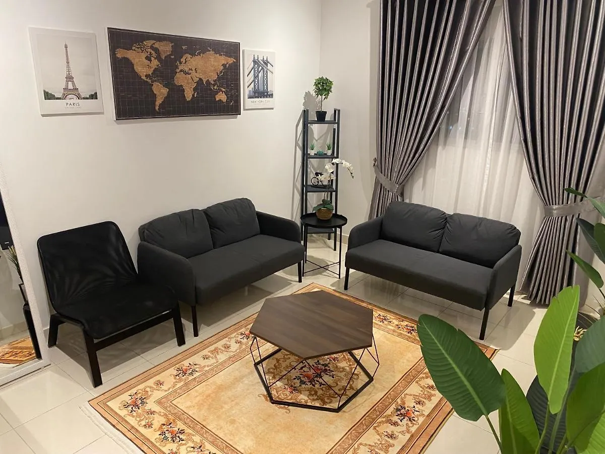 Apartamento Reylin Alanis Suite // Free Wifi & Netflix // Airport Shuttle Service Sepang Malasia
